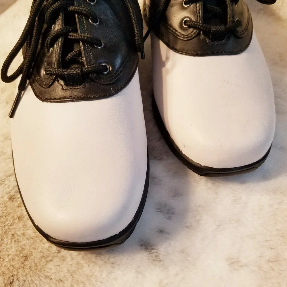 Skechers Mens Golf Shoes 6.5‎ Black White Leather Oxford Round Toe Rubber 52026